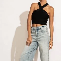 DREAMERS BY DEBUT Daylin Cropped Tank Top In Black