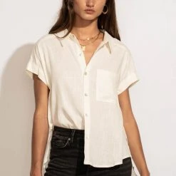 VERY J Dayana Button Down Top In White