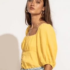 AEMI AND CO New Arrivals Delani Blouse In Yellow 33 AEMI AND CO New Arrivals Delani Blouse In Yellow