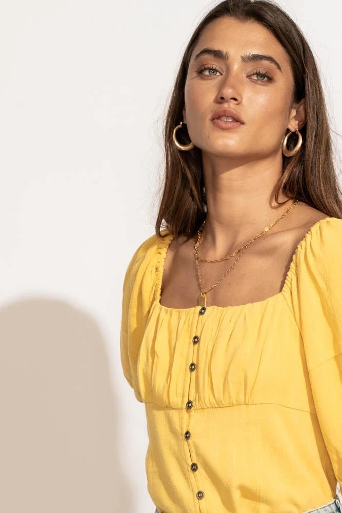 AEMI AND CO New Arrivals Delani Blouse In Yellow 18 AEMI AND CO New Arrivals Delani Blouse In Yellow