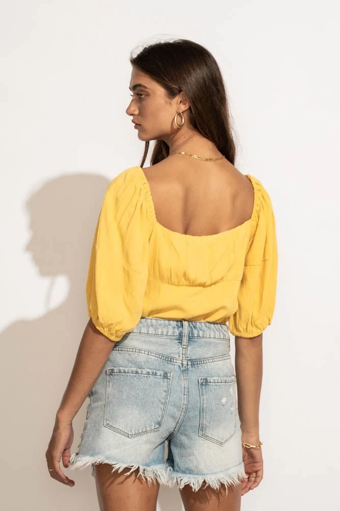AEMI AND CO New Arrivals Delani Blouse In Yellow 19 AEMI AND CO New Arrivals Delani Blouse In Yellow