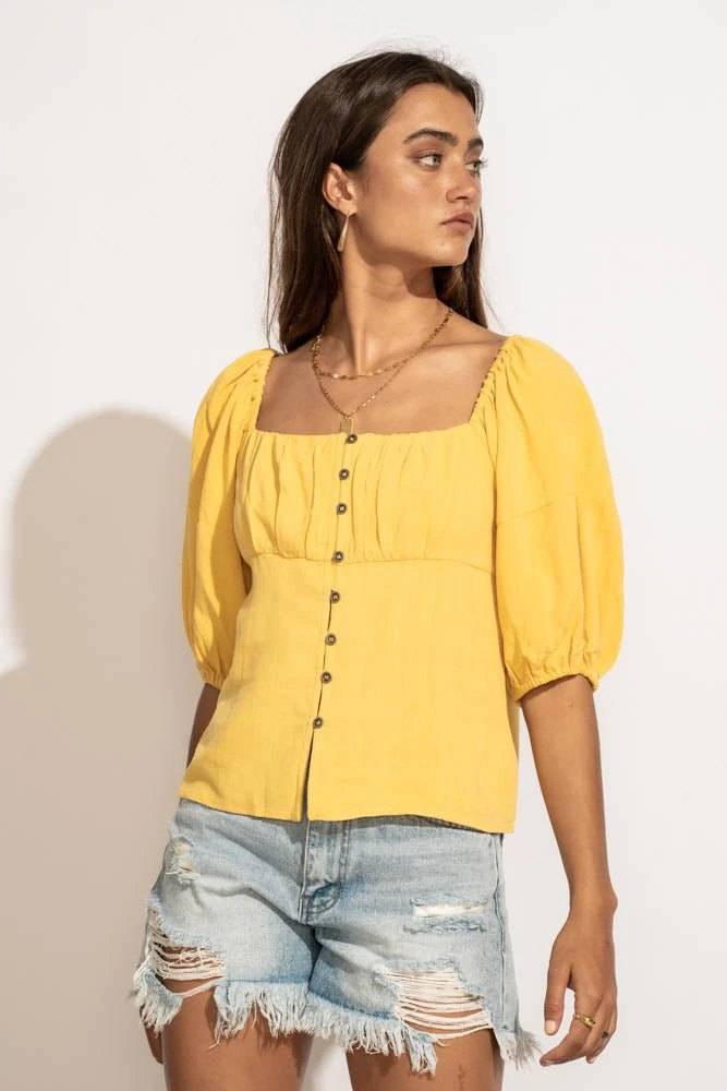 AEMI AND CO New Arrivals Delani Blouse In Yellow 12 AEMI AND CO New Arrivals Delani Blouse In Yellow