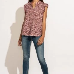 LOVE STITCH Clothing Illustrated Tops Chelsea Floral Blouse