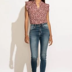 LOVE STITCH Clothing Illustrated Tops Chelsea Floral Blouse