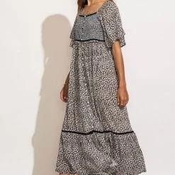 IN LOOM Damaris Floral Midi Dress Dresses