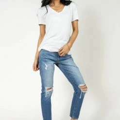 LIME N CHILI Essentials V Neck Tee In Off White