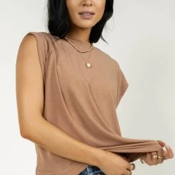SINA Greta Muscle Tee In Rose Short Sleeve