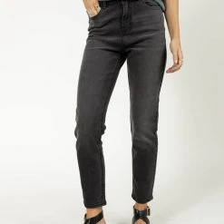 CELLO JEANS Back In Stock Bohme Mom Jeans In Black