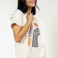 WORUI New Arrivals Linework Graphic Tee