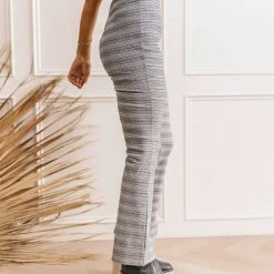 BAEVELY Jeffery Plaid Pants In Brown 17 BAEVELY Jeffery Plaid Pants In Brown