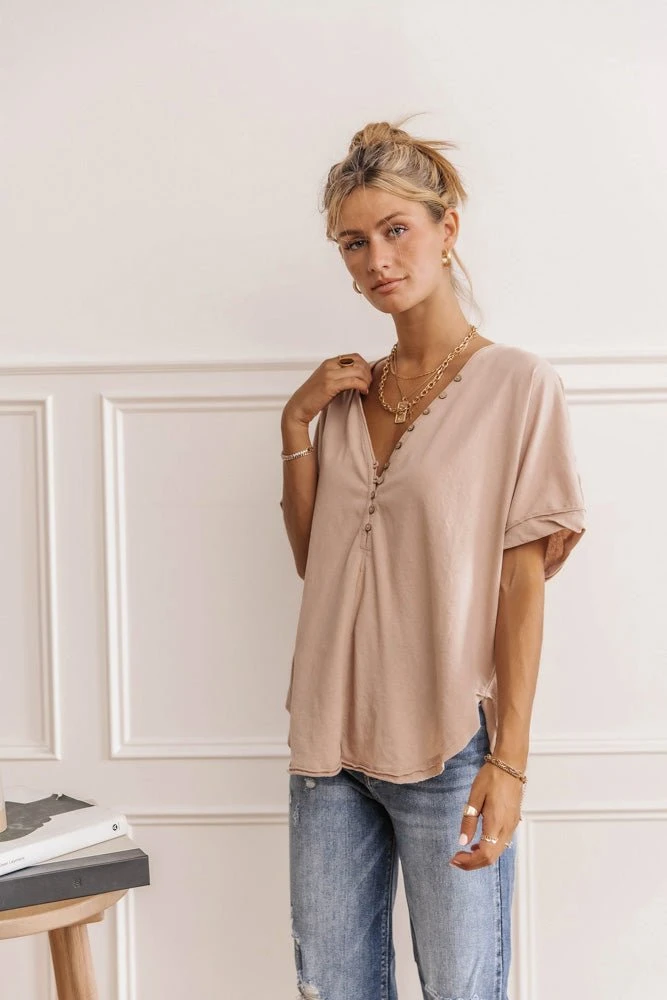 WISHLIST Ximena Oversized Top - FINAL SALE Tops 6 WISHLIST Ximena Oversized Top - FINAL SALE Tops