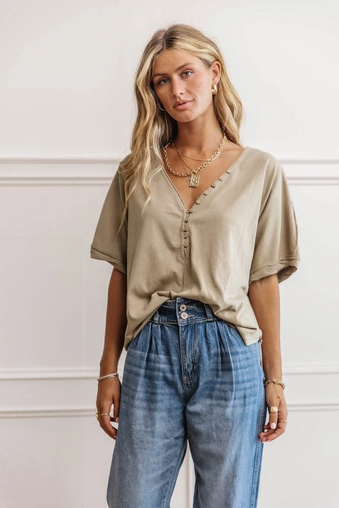 WISHLIST Ximena Oversized Top - FINAL SALE Tops 5 WISHLIST Ximena Oversized Top - FINAL SALE Tops