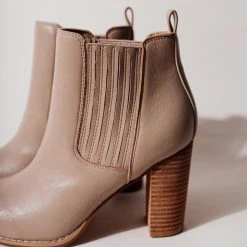 FREE SOUL/MIRACLE MILE Shoes Finley Heeled Boots In Taupe