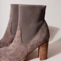 FREE SOUL/MIRACLE MILE Saylor Heeled Boots In Grey Shoes