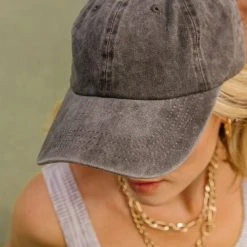 ALL MINT APPAREL Sophia Baseball Cap In Black