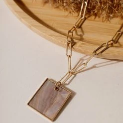 LA RADIANT VAL JEAN GLOBAL Elizabeth Necklace