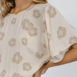 LAKE FLOWER FASHION New Arrivals Thalia Blouse In Oatmeal