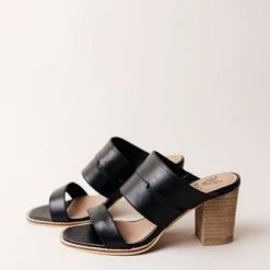 BEAST FASHION Shoes Talisha Heels In Black