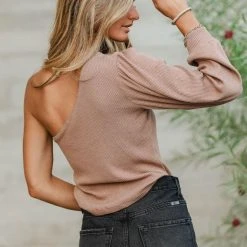 GINGER G Izzie Single Shoulder Top - FINAL SALE 17 GINGER G Izzie Single Shoulder Top - FINAL SALE