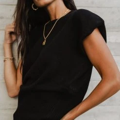 SINA Sweaters Geena Shoulder Pad Sweater In Camel