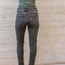 KanCan Acid Wash Skinnies - FINAL SALE 9 KanCan Acid Wash Skinnies - FINAL SALE