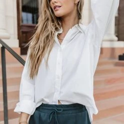 AARON & AMBER Kathryn Button Up Shirt In White Tops
