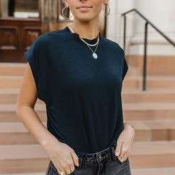 SINA Greta Muscle Tee In Camel