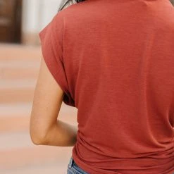 SINA Greta Muscle Tee In Camel