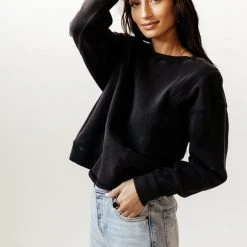 SINA Rori Pullover In Black