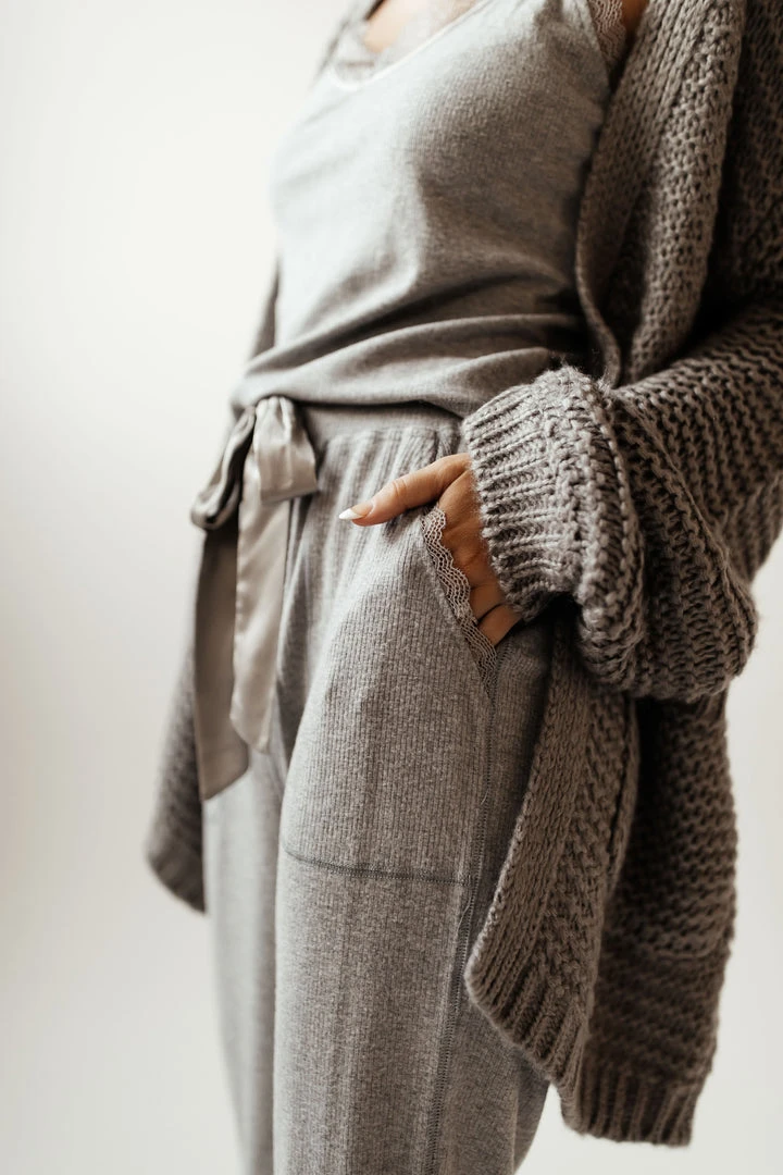 SINA Aster Set Jogger - FINAL SALE 8 SINA Aster Set Jogger - FINAL SALE