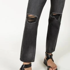 BEAST FASHION Camila Sandals In Black New Arrivals