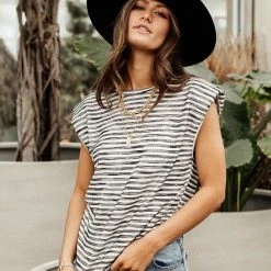 LAKE FLOWER FASHION Briella Striped Tee