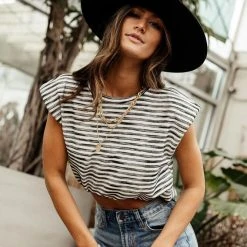 LAKE FLOWER FASHION Briella Striped Tee