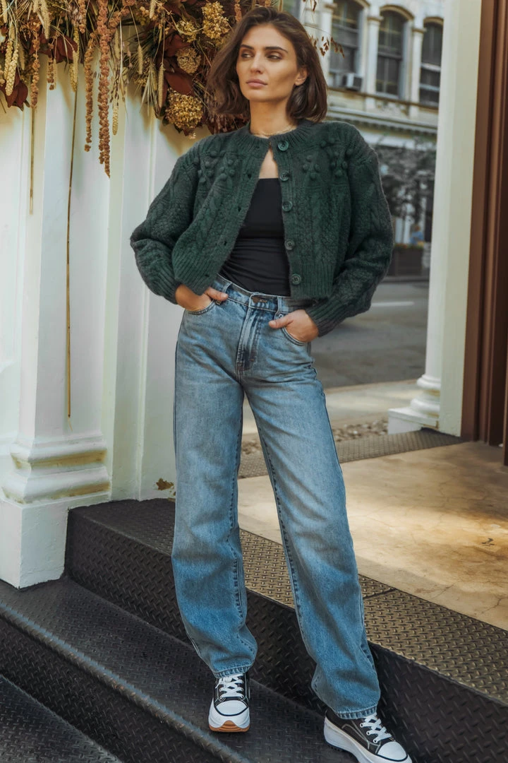 LISTICLE Yulia Cropped Cardigan In Emerald - FINAL SALE Sweaters 4 LISTICLE Yulia Cropped Cardigan In Emerald - FINAL SALE Sweaters